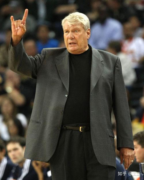 老伟德 🐽？-😆💘岁月长河中的传奇老将💘、讨论作答落实解释